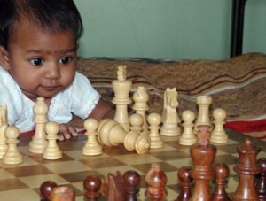 Image courtesy of https://www.educationaltoysplanet.com/blog/chess-educational-game-for-toddlers/